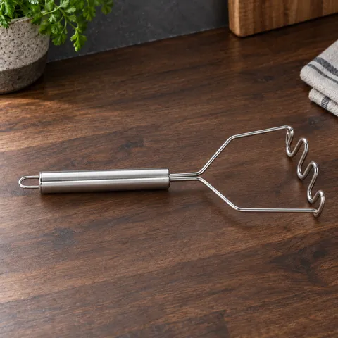 Hugo Potato Masher in a distinct source-supported view